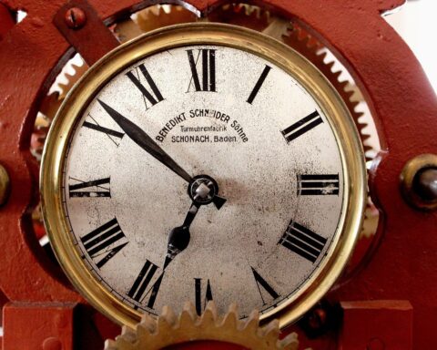Tower clock 190677 1280