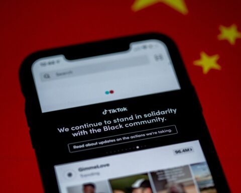 Tik tok 5409101 1280