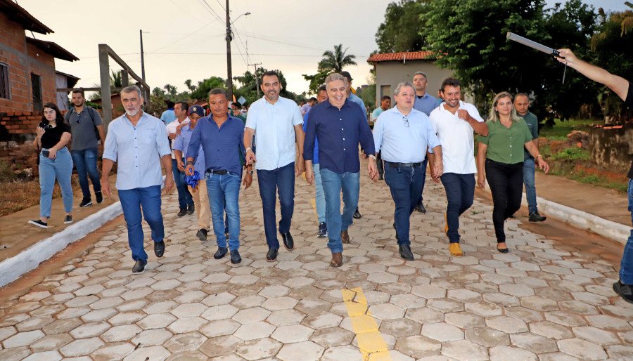 Axixa governador wanderlei barbosa entrega obras orcadas em r 2 milhoes