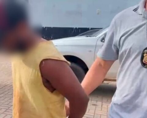 Axixa criminoso que matou ex namorada com 21 golpes de faca e capturado pela policia civil