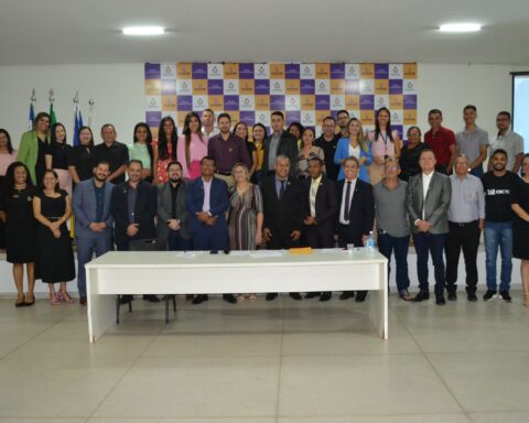 Ee9c7476 c396 4428 89c4 0c41accaed0a