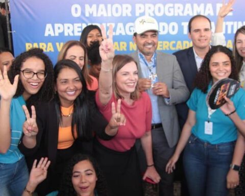 6c673b5c2bf3ec919228989bc2ca68d8