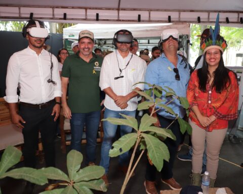 Agrotins carbono neutro visita governador 03