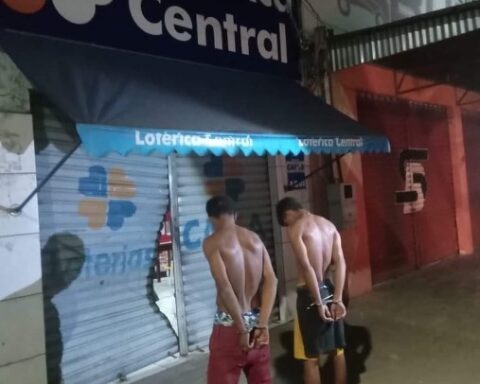 09 14 44 suspeitos arrombamento loterica buriti.jpg