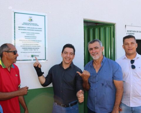 A16e0b64eb89638738483ebaa5cce9ea