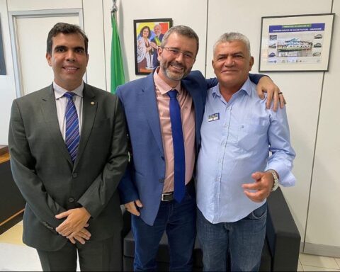 5cbfe2f48720c1a18dcd6db90054d0d9