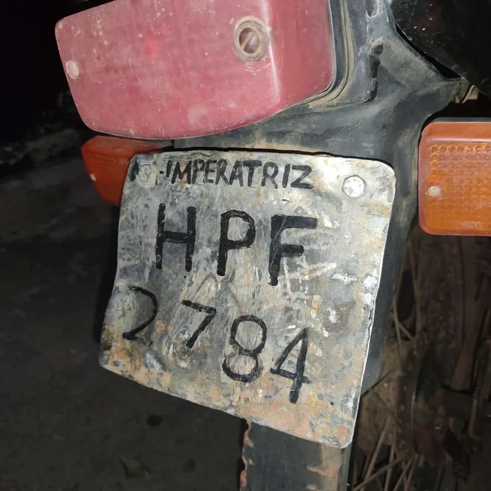 6f87afd0 f552 4e34 966d a434902f46ad