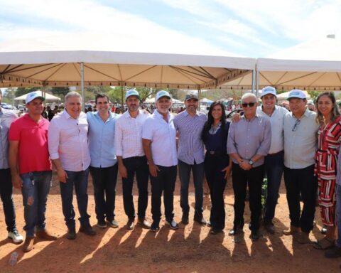 803d58755ec157189508f1fd2307ea31