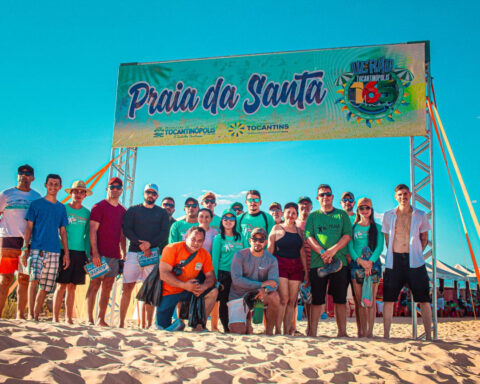 Em praia da santa as equipes dos projetos abordaram visitantes no último fim de semana acervo semarh governo do tocantins