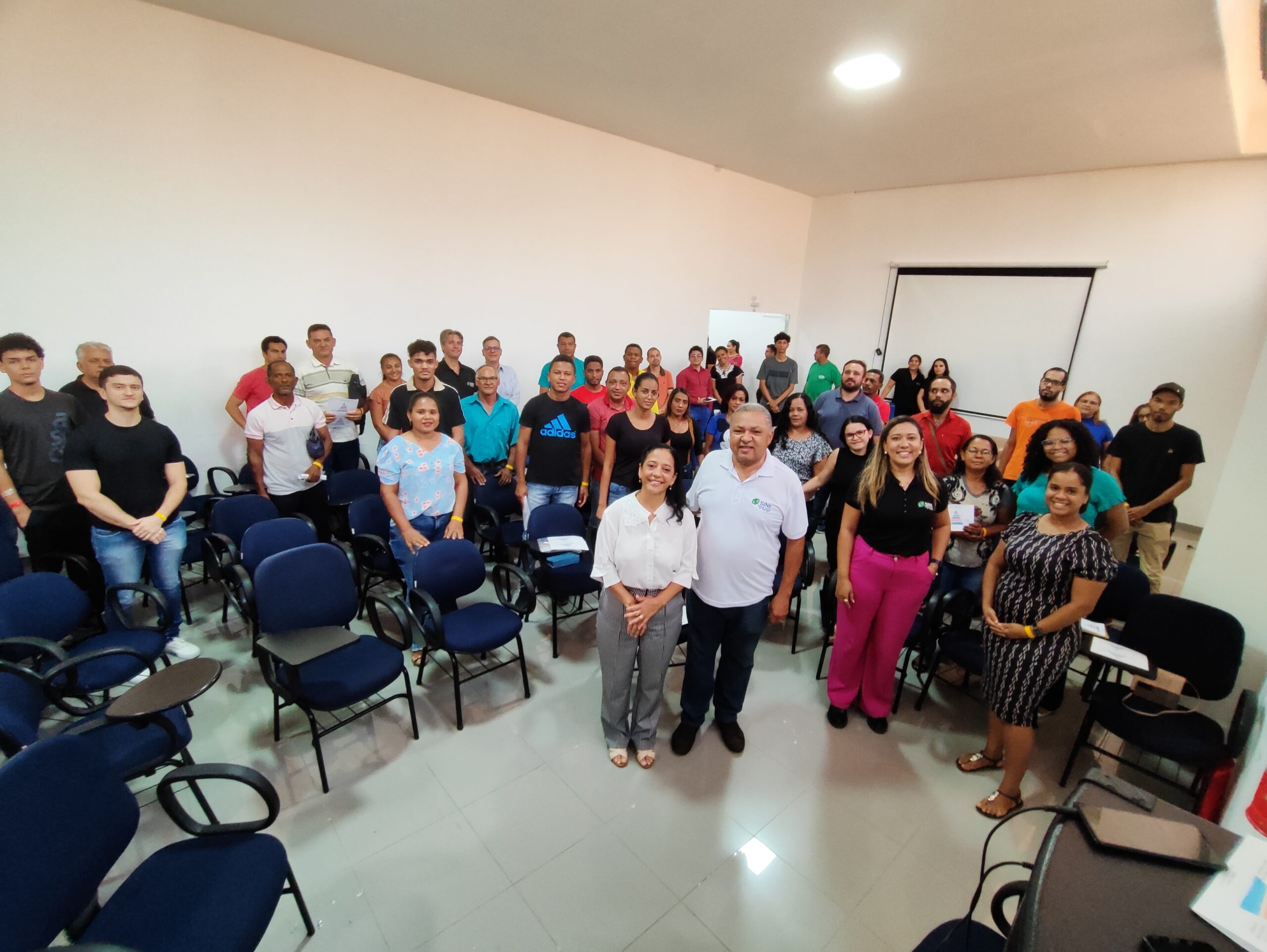 O emprega sine também acontece nessa sexta feira, 15, nas unidades de palmas e taquaralto. foto luciano dourado.