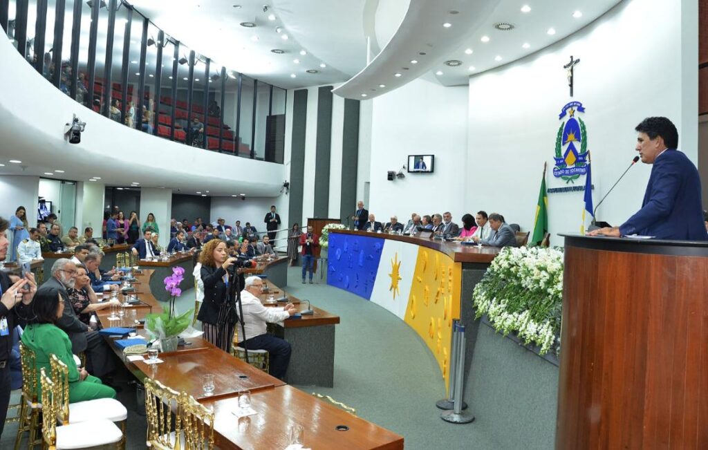 E047de587b3ef850745cb53cddc3b0b5