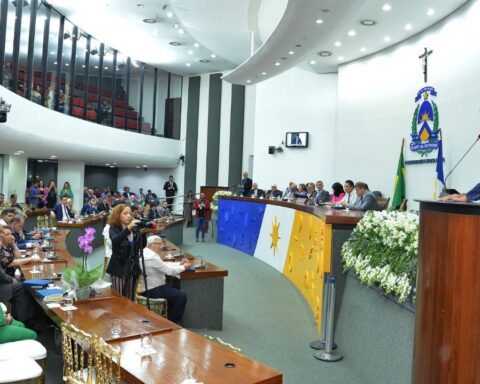 E047de587b3ef850745cb53cddc3b0b5