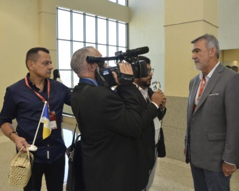 E6916de9e5a43736aa542b5fca8544fc