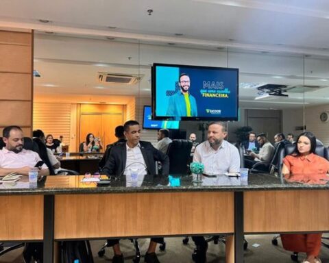 Roni teodoro missao empresarial para 3 560x420