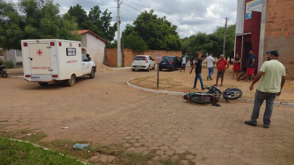 Acidente em que suspeito se envolveu em sampaio