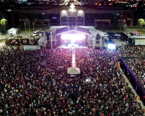 857f051670e031d61382a8f0c1acd11c