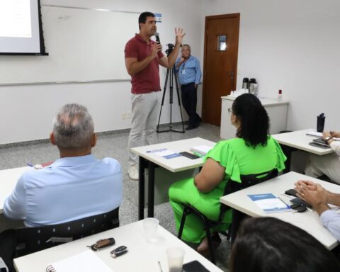 167d3b9c8c0eec1f0d98e643edd21442