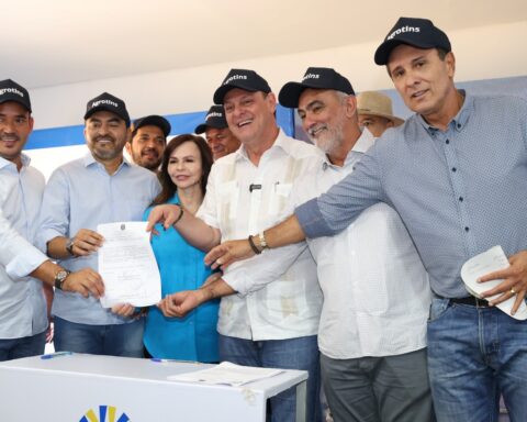 Amélio cayres na agenda com ministro da agricultura foto isis oliveira (1)