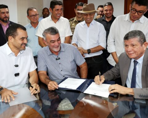 Ato de transmissão de cargos foto isis oliveira aleto (1)