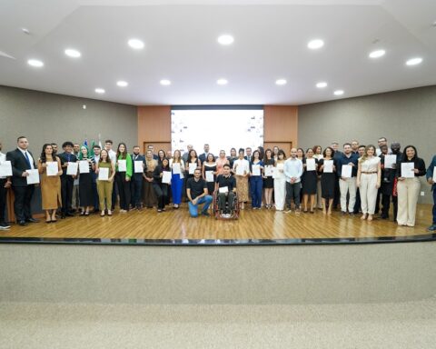 Posse novos servidores 24 06 2024 marcelo de deus mpto 09843