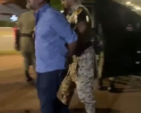 95fb8a5f 63aa 4b66 8fe3 e9b9200939e1