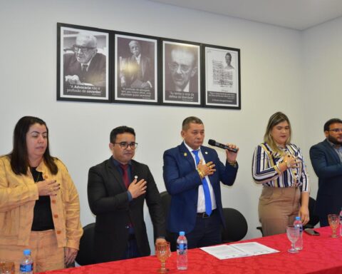 733e2239 4903 4202 bd67 52e8d0bad222