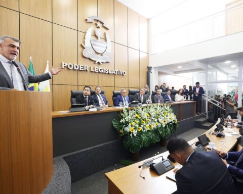 4dd0a937fd0c43ccf8ea7556cb796517