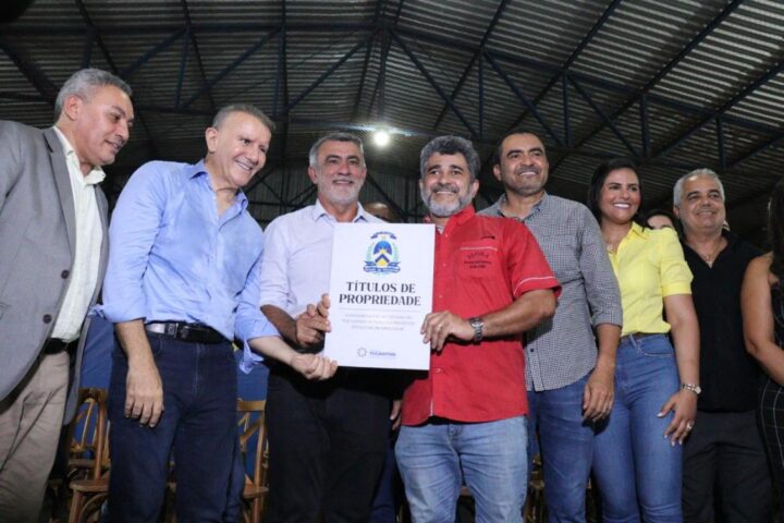 D275392070341a3851bbfa7a9caf5673
