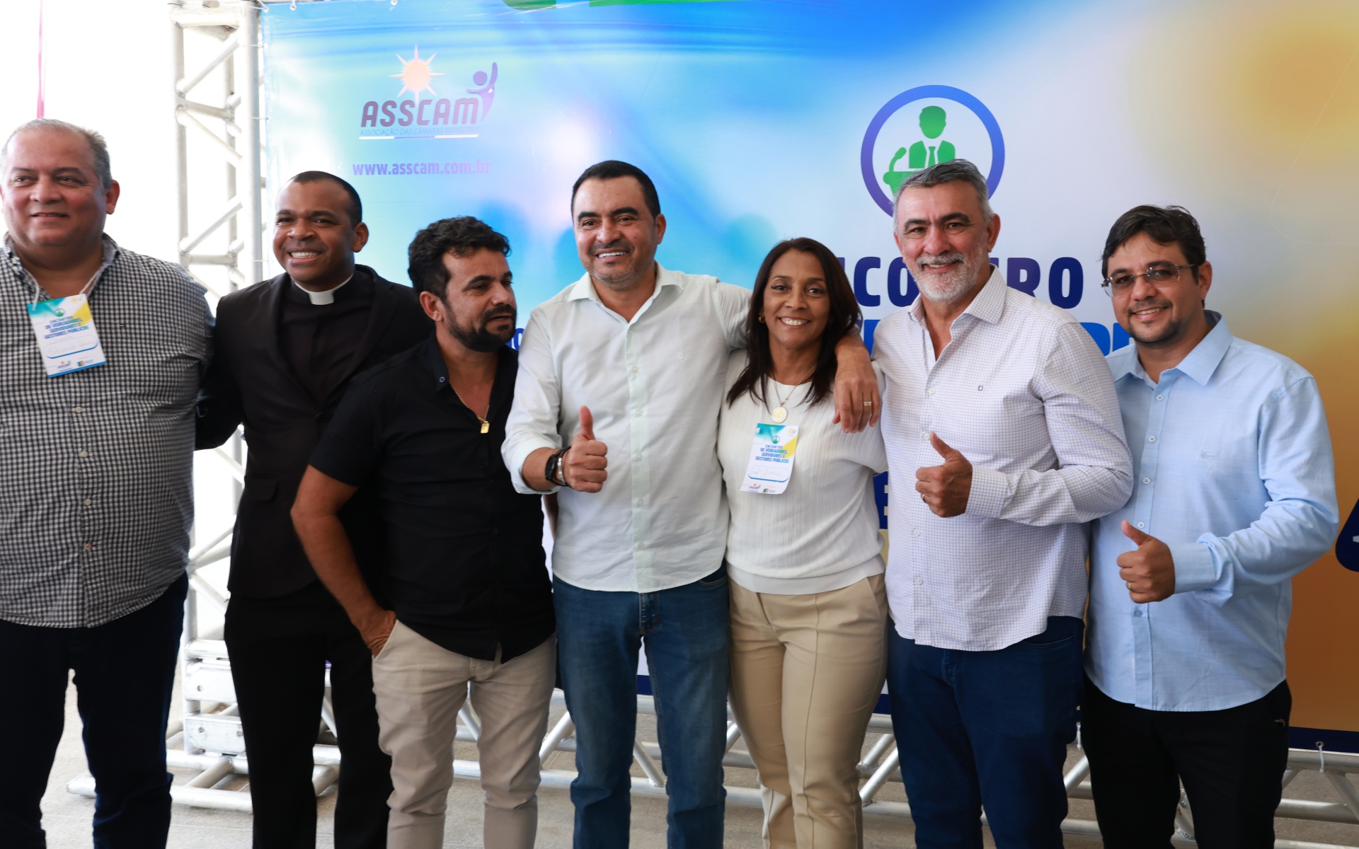 Autoridades politicas na caravana do legislativo foto isis oliveira 3.jpg