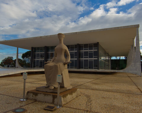 Bancoimagemfotoaudiencia ap 197110.jpg