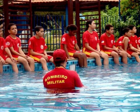 Aula patrica proebom bombeiros mirins tocantins 1.jpg