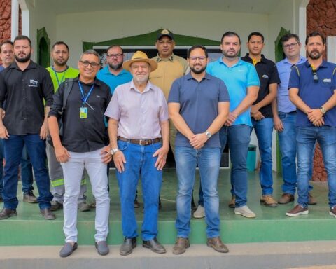 Prefeitura de augustinopolis recebe superintendente do dnit 1.jpg