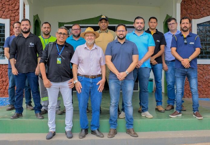 Prefeitura de augustinopolis recebe superintendente do dnit 1.jpg