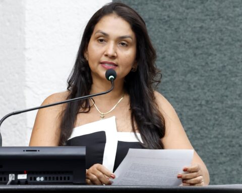 Dep. vanda monteiro foto clayton cristus.jpg