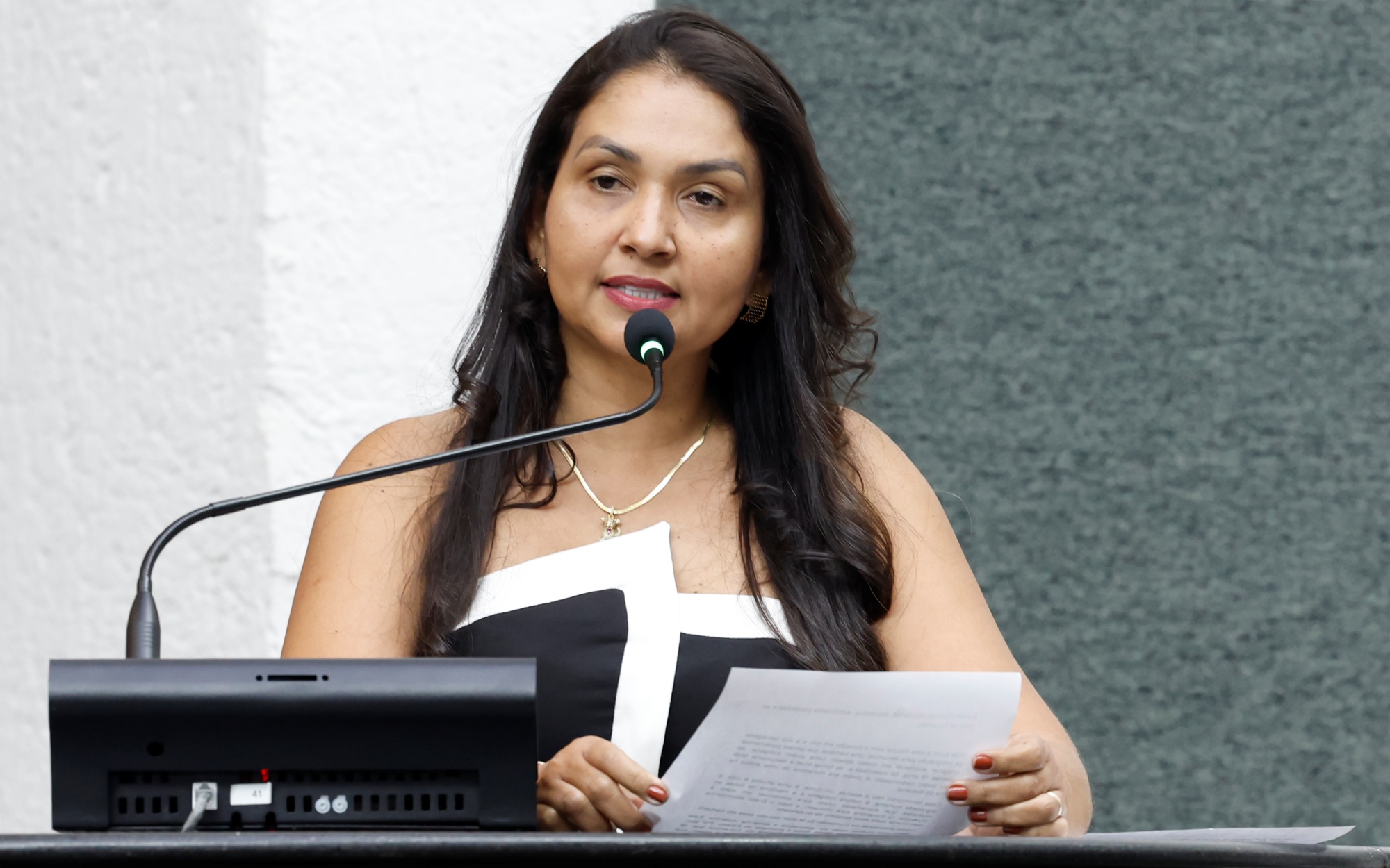 Dep. vanda monteiro foto clayton cristus.jpg