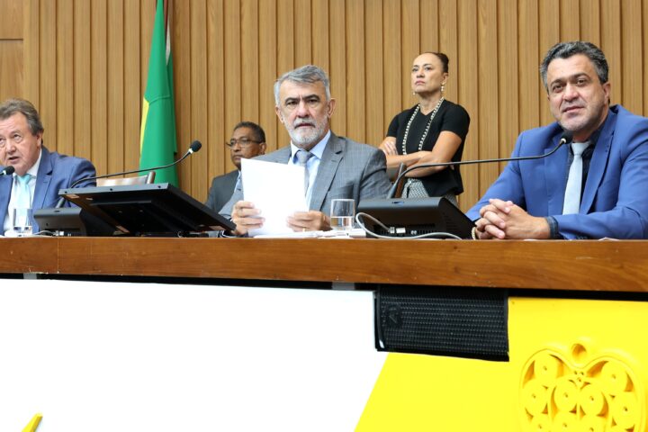 Mesa diretora aleto foto koro rocha.jpg