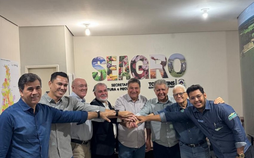 Secretario cesar halum recebe dirigentes naturatins adapec interntins ruraltins fomento pesca e agricultura.jpg