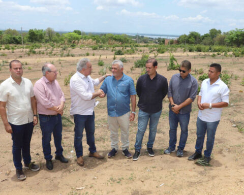 F2 avanco do processo foi anunciado pelo governador laurez moreira durante visita ao local onde o hospital sera construido em araguatins marcio vieira gov do tocantins 1 1 1024x585