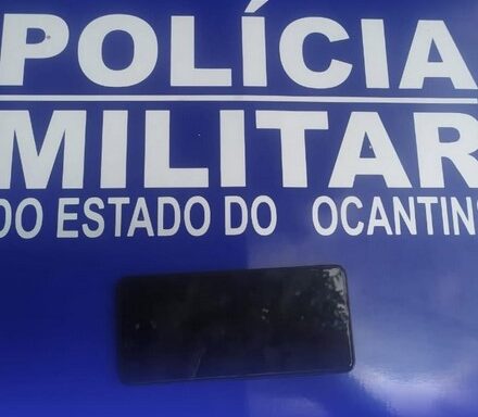 Mulher e presa pela pmto suspeita de furtar celular em augustinopolis.jpg