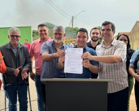 20093b6842545d3772029a702d2d51dc