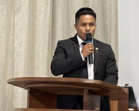 24a10302 8402 4426 a6df de5f0fe4245d.jpg