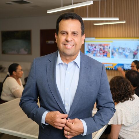 Fabio vaz inicia caminhada por palmeiropolis