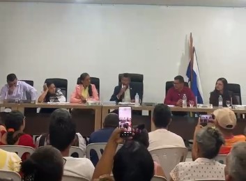 Mesa processante praia norte 2.jpg